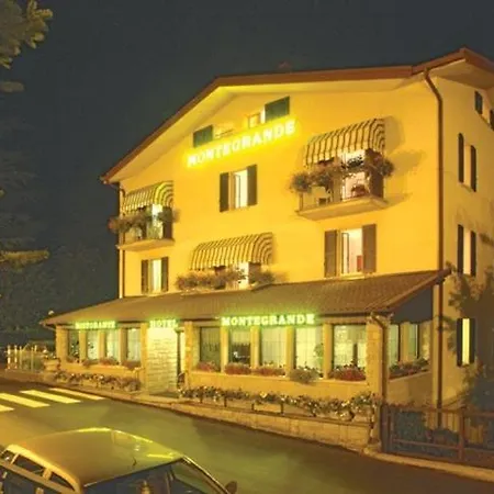 Montegrande Hotell Vidiciatico