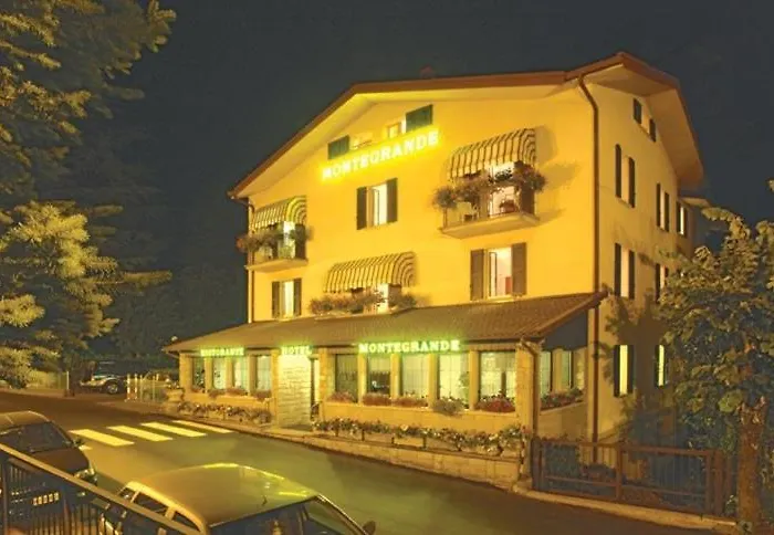 Montegrande Hotell Vidiciatico